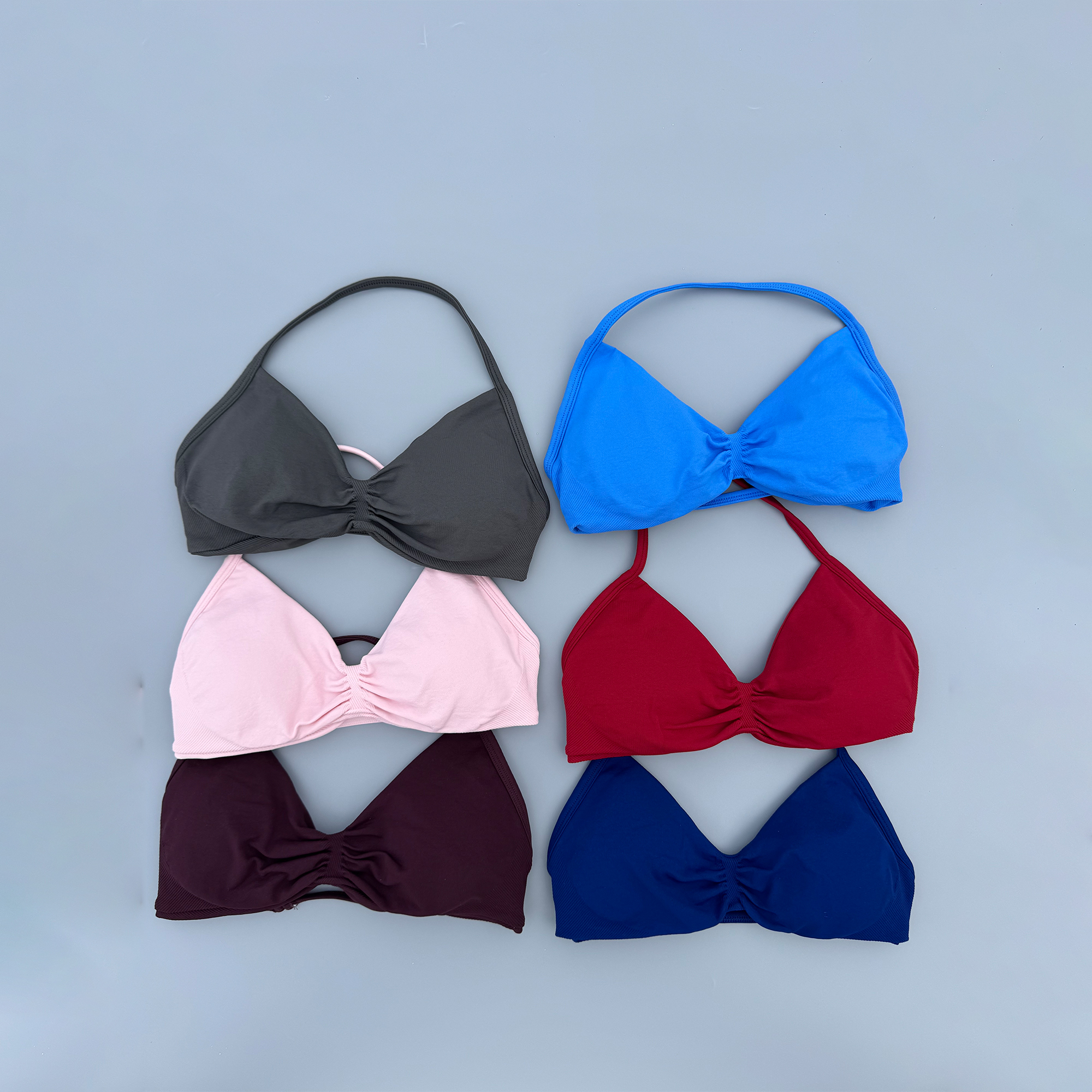 Sports Bra Racerback - ストラップ付きブラトップ レディース ハイサポート 薄型ストラップ シームレス ホルタースポーツブラ