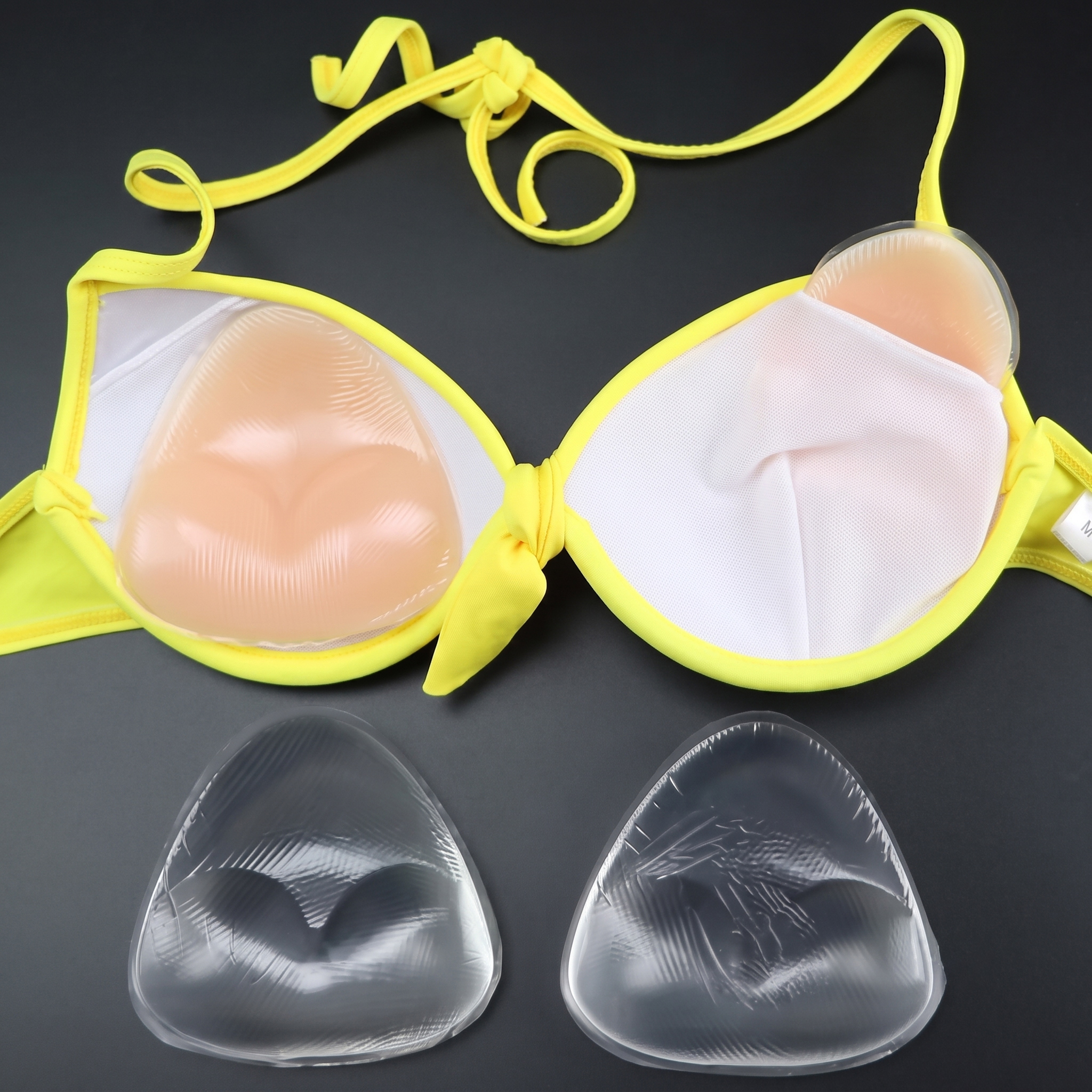 1組のエレガントなシリコンブラインサート - 目に見えない再 - Push Up Bra Silicone のレビューと価格