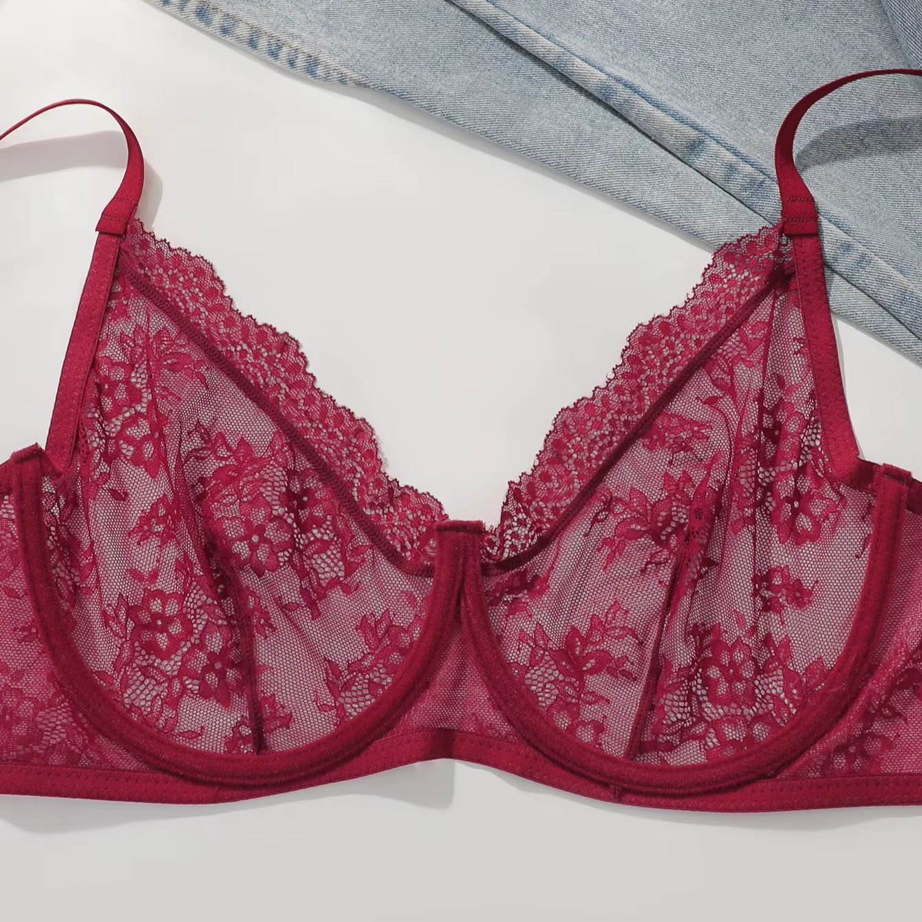 女性用プラスサイズ赤いレースシアーブラ、アンダーワイヤー入り - Full Coverage Bra のレビューと価格