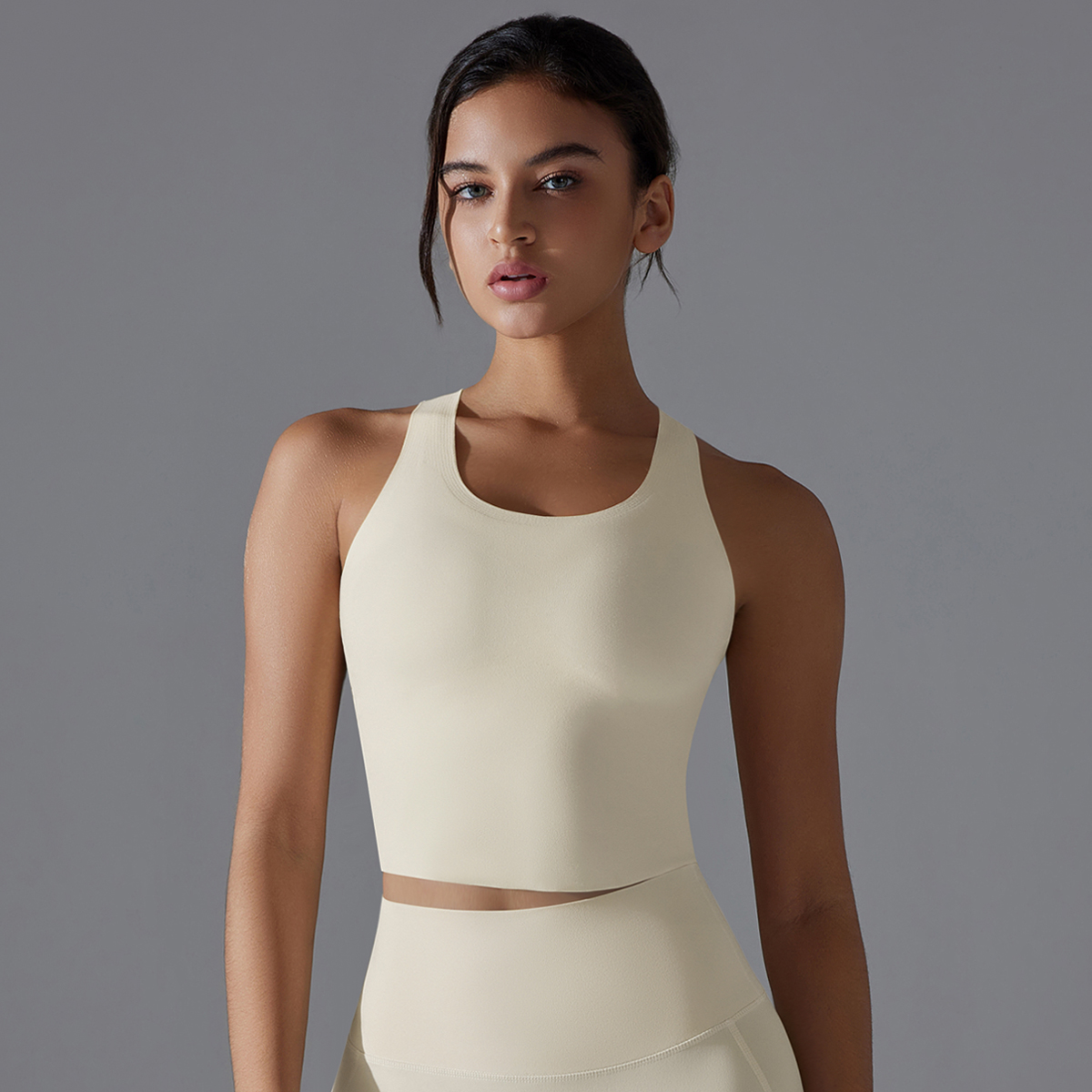 シームレスヨガベスト レディース 無地 ギャザー ホローアウ - T Shirt Bra Seamless のレビューと価格