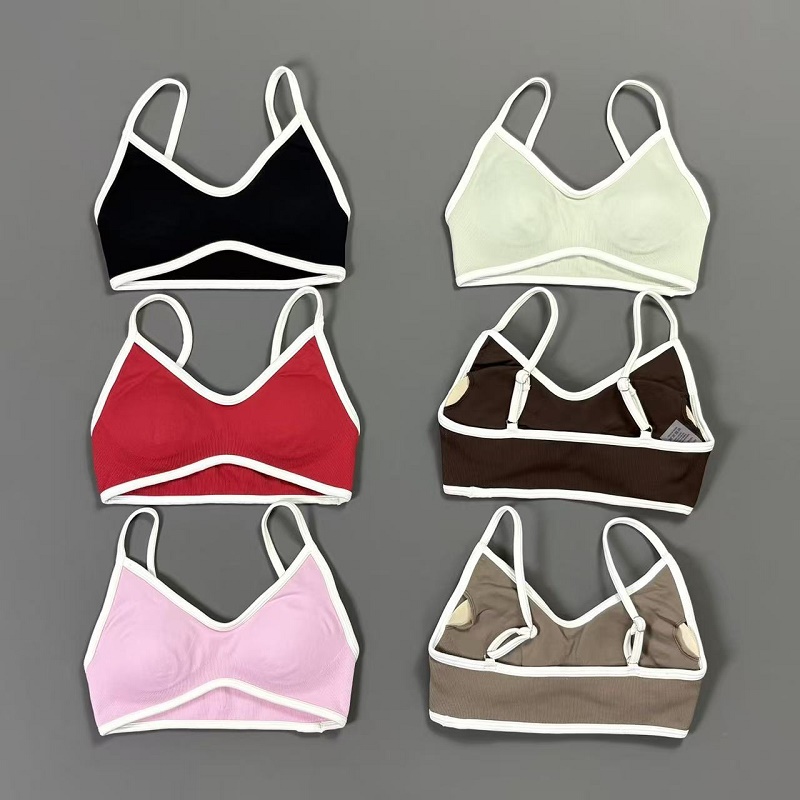 女性用コントラストラインヨガブラ Vネック ホワイトエッジ  - Sports Bra Racerback のレビューと価格