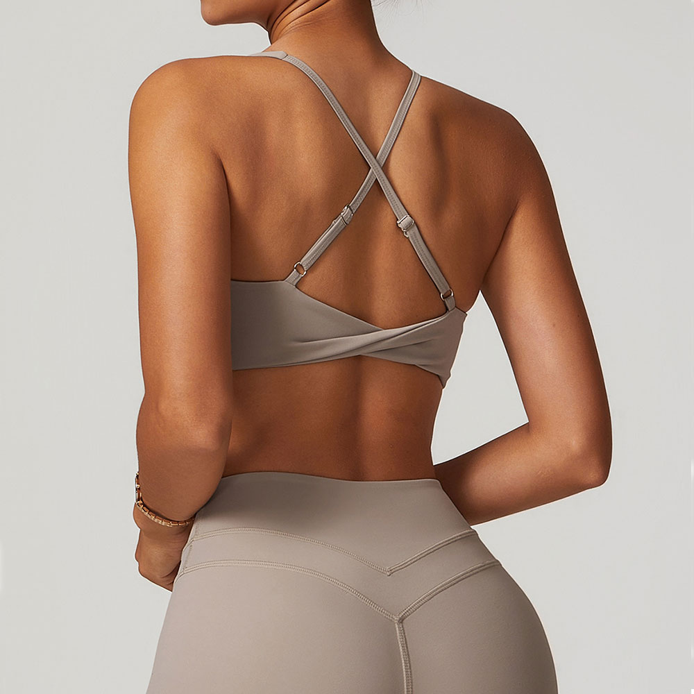 Juren-女性用スポーツブラ,フィットネスブラ,ホルター下 - Underwire Bra Padded のレビューと価格